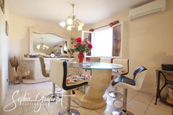 Vente de Nue-Propriété - Maison T3 + Appartement T2 sur 1000m2 - PLAN DE CUQUES