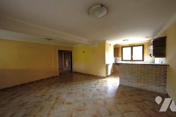 Maison T4 sur terrain de 812m²