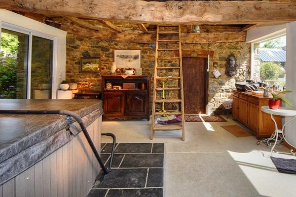 Maison  de caractère, 9 pièces, 218 m2, avec bois