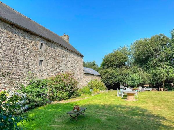 Maison  de caractère, 9 pièces, 218 m2, avec bois