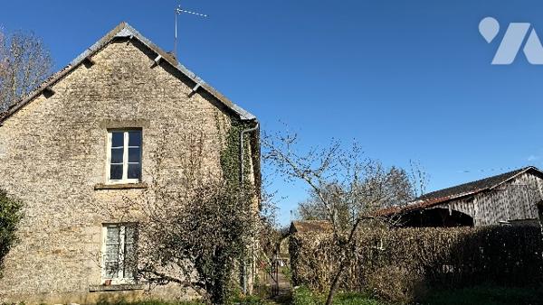 A SAINT NICOLAS DES BOIS - Une longère à rénover