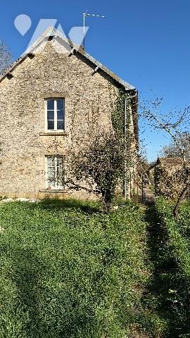 A SAINT NICOLAS DES BOIS - Une longère à rénover