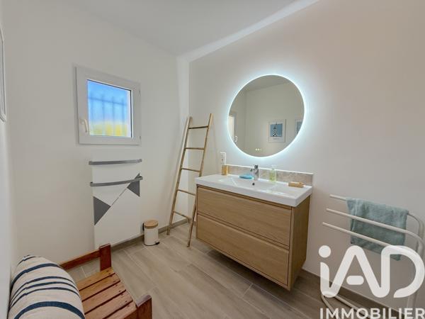 Maison à vendre 5 pièces 120 m² Le Château-d'Oléron