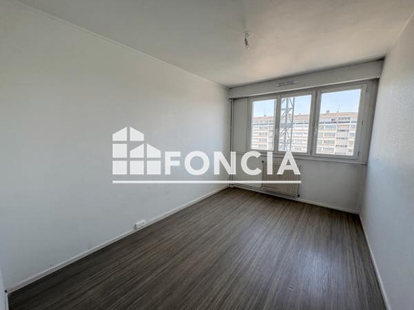 Location Appartement 2 pièces 48.05 m² - 30 Boulevard Saint-Michel Angers 49100