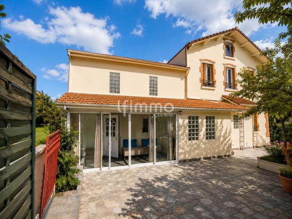 Ensemble immobilier 2 maisons - Quartier des Coteaux
