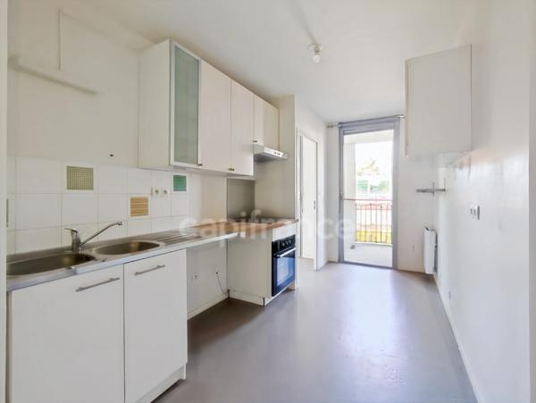 Bel appartement T3 avec terrasse et parking – Saint-Jacques-de-la-Lande