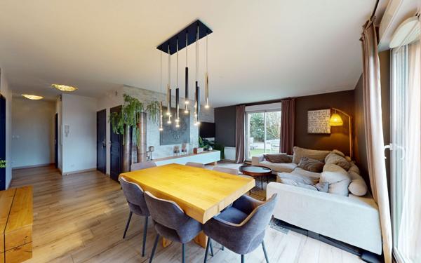 Appartement à vendre    3 pièces • 83,05 m2 Toulouse