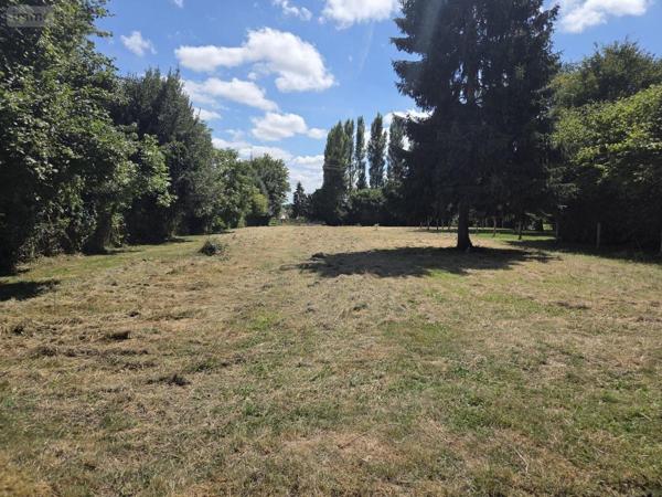 Terrain à Batir à vendre à Chemazé en Mayenne (53200), ref : 53073-1713