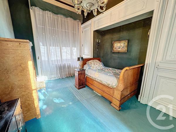 Appartement F6 à vendre  5 pièces - 188,42 m2 LYON - 69007