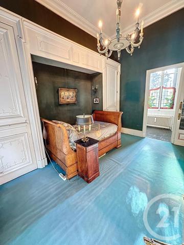 Appartement F6 à vendre  5 pièces - 188,42 m2 LYON - 69007