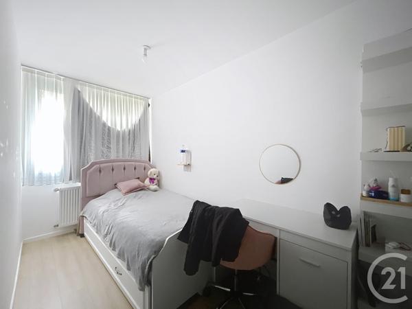 Maison à vendre  6 pièces - 126 m2 LA ROCHETTE - 77