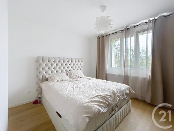 Maison à vendre  6 pièces - 126 m2 LA ROCHETTE - 77