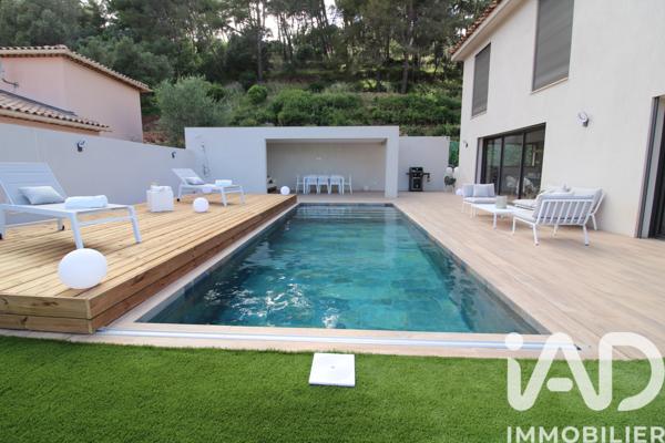 Maison à vendre 5 pièces 200 m² Hyères
