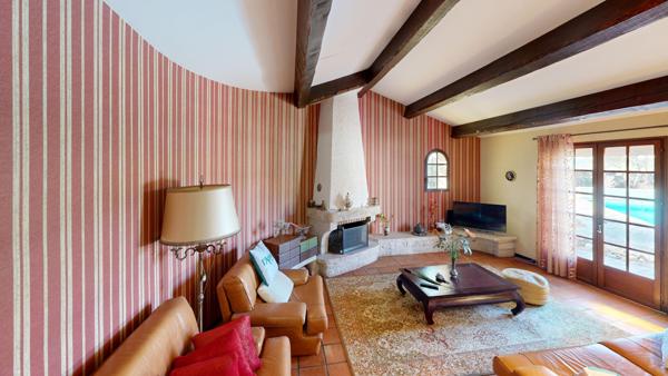 Proche Carcassonne, Maison familiale avec piscine et parc arboré