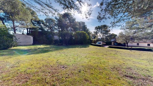 Proche Carcassonne, Maison familiale avec piscine et parc arboré