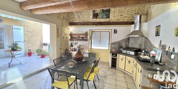 Maison de ville 7 pièces de 211 m² à Pont-Saint-Esprit (30130)