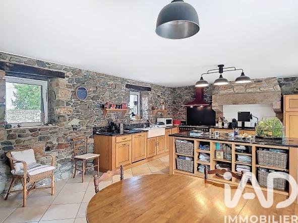 Maison à vendre 8 pièces 215 m² Langoat