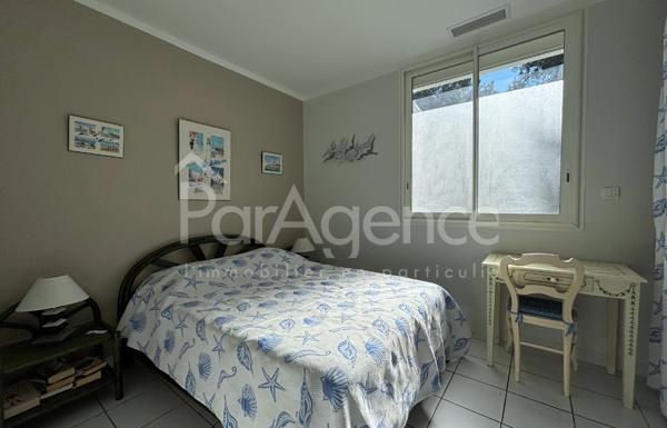 Maison contemporaine avec piscine et appartement indépendant