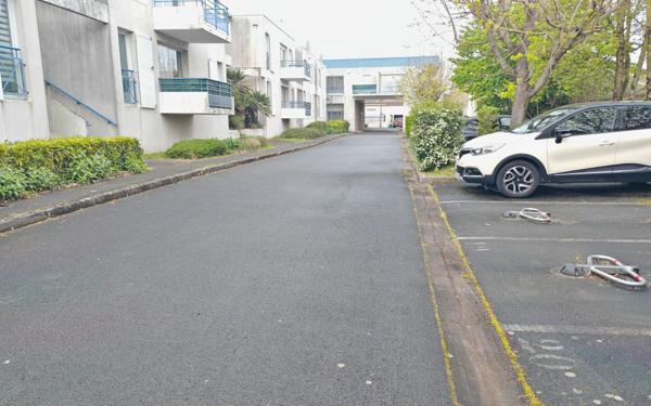 Stationnement à vendre    14 m2 La Rochelle