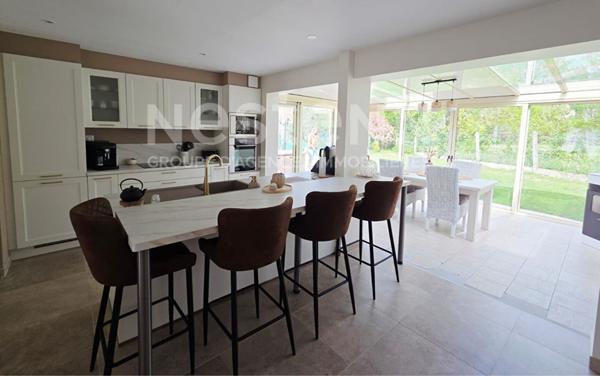 Maison indépendante avec 6 chambres proche LE MANS