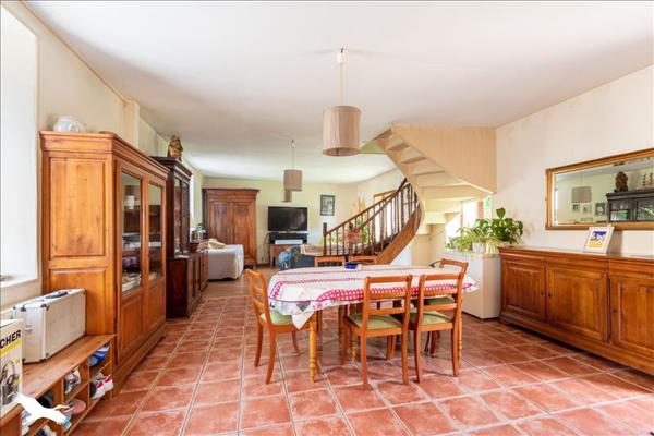 Maison à vendre |  Saint-Pol-de-Léon |  6 pièces | 131 m²