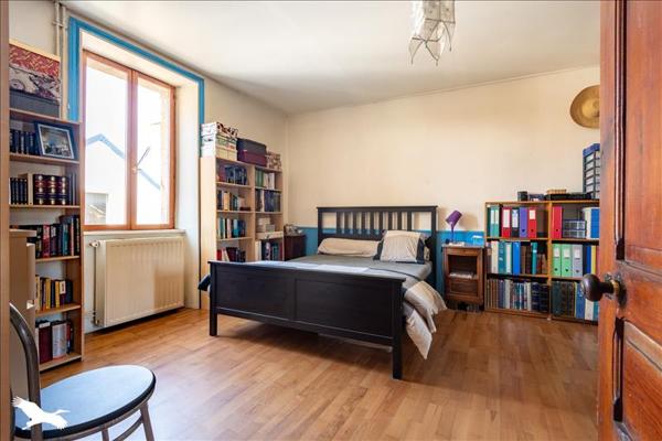 Maison à vendre |  Saint-Pol-de-Léon |  6 pièces | 131 m²