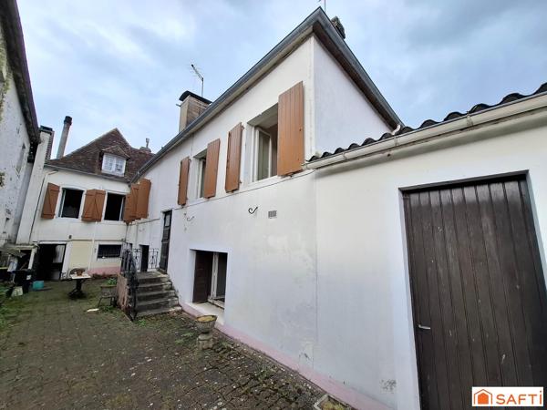 Immeuble à rénover, 230m2, 3 logements et local commercial