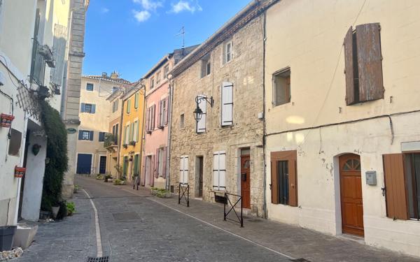 Maison à vendre    5 pièces • 106 m2 Saint-Gilles