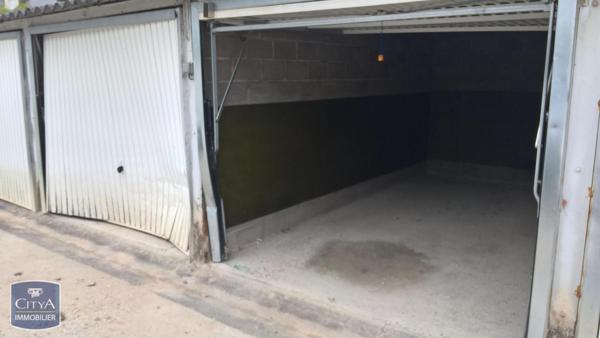 Location parking Orléans (45)