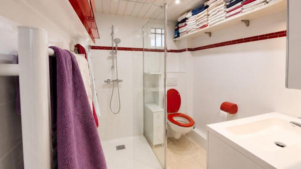 RARE - Maison 3 chambres à 300 m de la plage + Piscine + Panneaux solaires