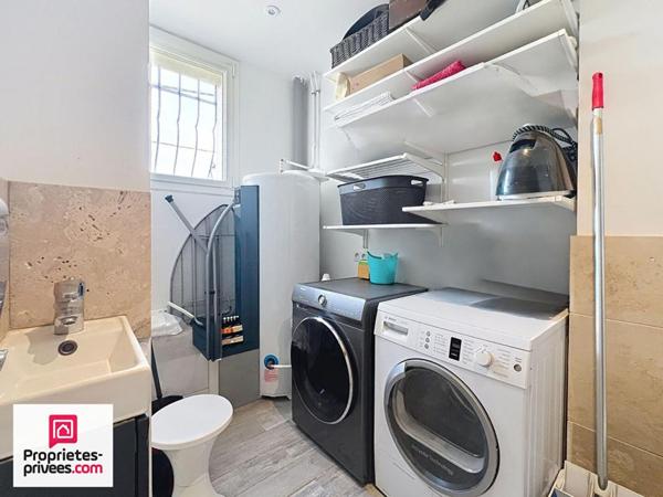 RIANS VILLA T7  200 M² AVEC PISCINE SUR  2200 M² CLOS