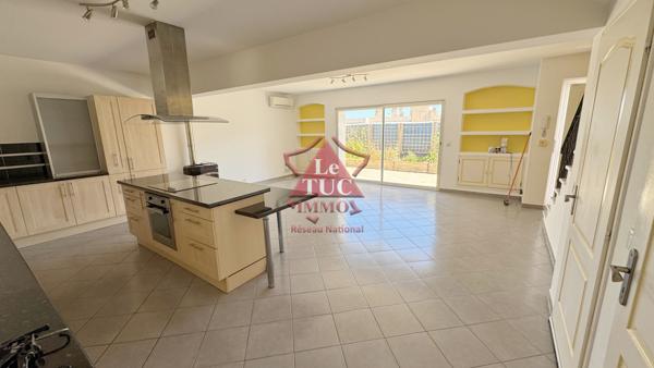 Villa jumelée avec garage à Grasse Grasse (06130)