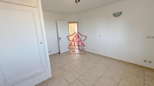 Villa jumelée avec garage à Grasse Grasse (06130)