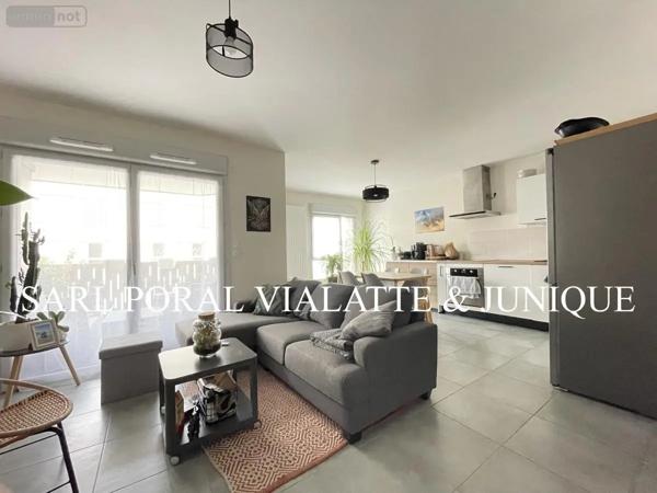 Location - Appartement Ambérieu-en-Bugey 01500 3 pièces 65 m 2
