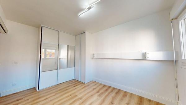 Appartement rénové avec garage, cave et ascenseur - Quartier recherché