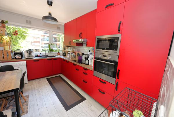 Beau 4 pièces de 84 m² dans résidence standing sécurisée