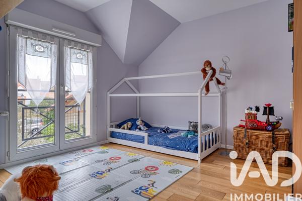 Maison à vendre 7 pièces 165 m² Andrésy