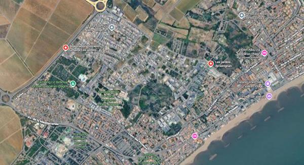 Terrain
        
        - 292 m² 116 100 € *
