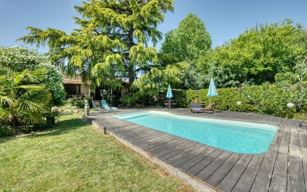 Maison à vendre    4 pièces • 150 m2 Pessac