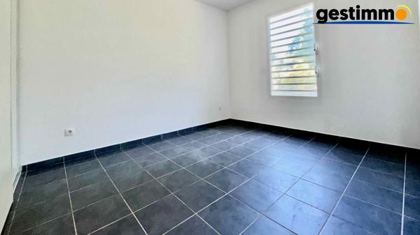 CAYENNE – SOURCE DE BADUEL – T4 EN REZ-DE-JARDIN AVEC TERRASSE ET JARDI