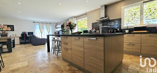 Maison à vendre 5 pièces 114 m² Roquebrune-sur-Argens