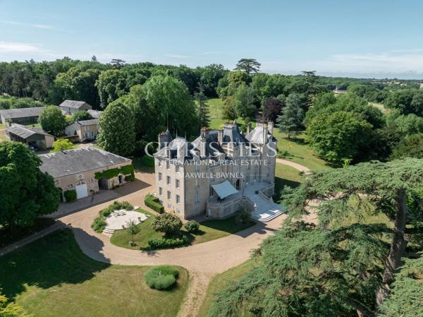Magnifique château près de Poitiers