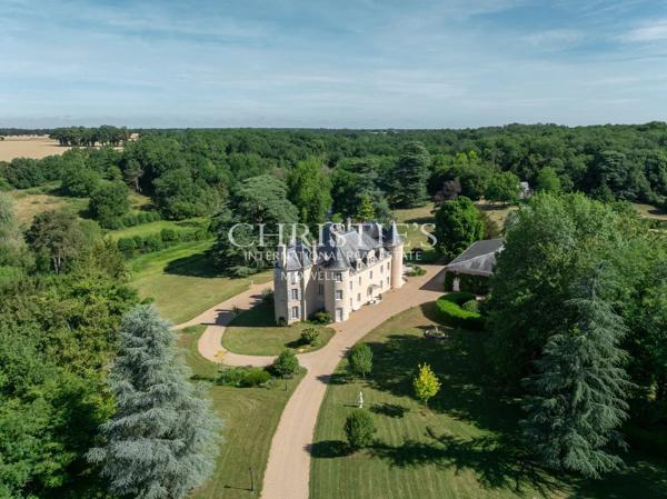 Magnifique château près de Poitiers