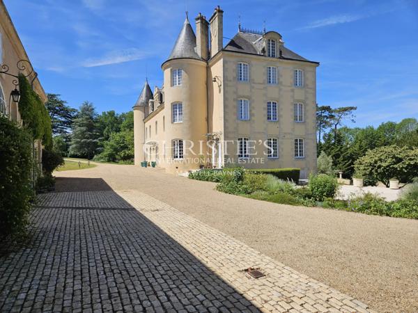 Magnifique château près de Poitiers