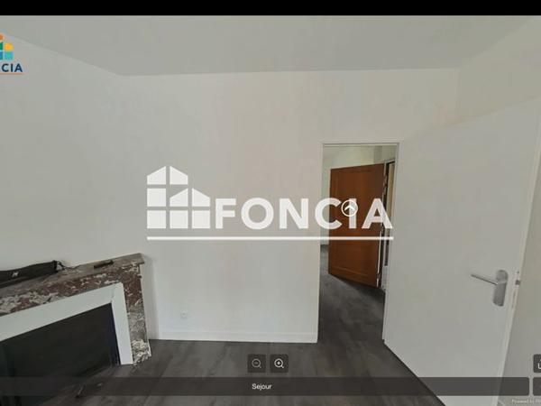 Location Appartement 2 pièces 31.5 m² - 111 RUE CHARLES TILLON Aubervilliers 93300