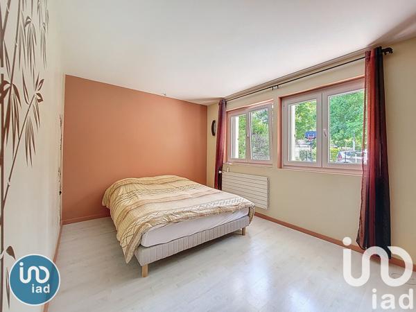 Location maison 4 pièces 100 m² Achères-la-Forêt