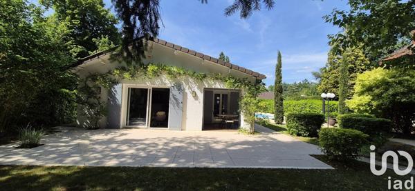 Maison à vendre 6 pièces 132 m² Saint-Fargeau-Ponthierry