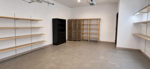 LOFT D’EXCEPTION AVEC GARAGE AU CŒUR DE POLLESTRES
