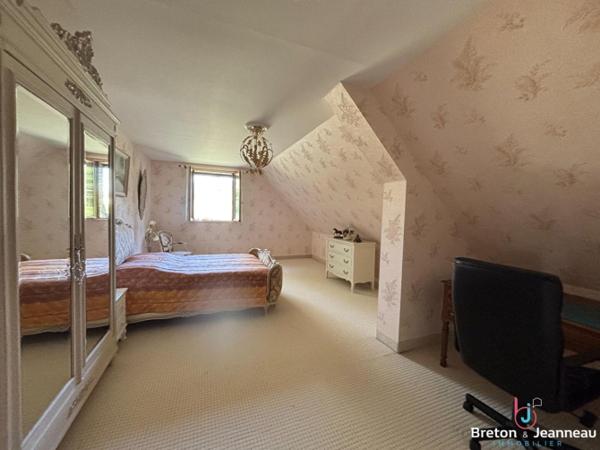 Propriété à Soulgé sur Ouette