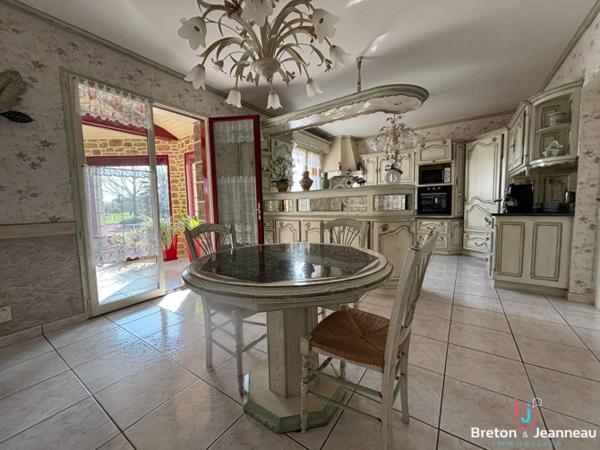 Propriété à Soulgé sur Ouette